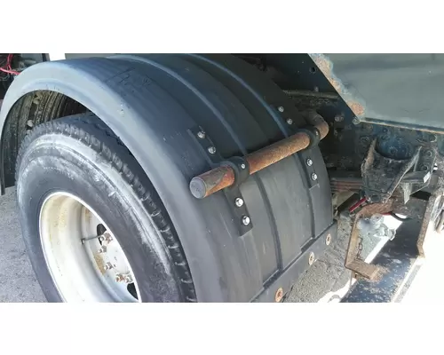CHEVROLET C8500 FENDER, QUARTERHALF REAR