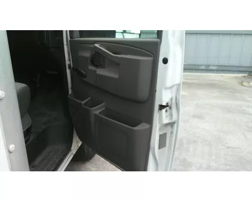 CHEVROLET EXPRESS 2500 DOOR ASSEMBLY, FRONT