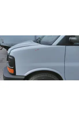 CHEVROLET EXPRESS 2500 FENDER ASSEMBLY, FRONT