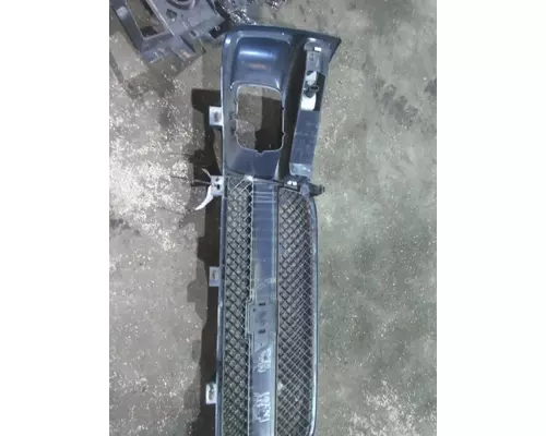 CHEVROLET EXPRESS 2500 GRILLE