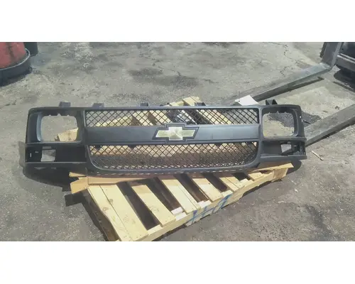 CHEVROLET EXPRESS 2500 GRILLE