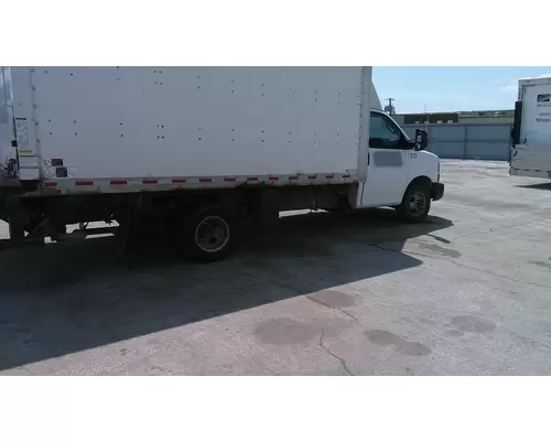 CHEVROLET EXPRESS 2500 WHOLE TRUCK FOR RESALE