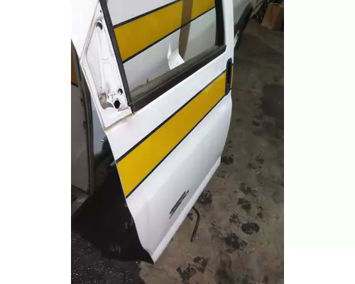 CHEVROLET EXPRESS 4500 DOOR ASSEMBLY, FRONT