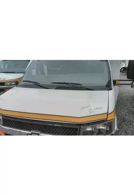 CHEVROLET EXPRESS 4500 HOOD