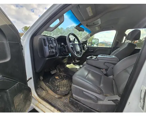 CHEVROLET GM515 Complete Vehicle