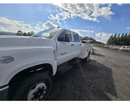 CHEVROLET GM515 Complete Vehicle