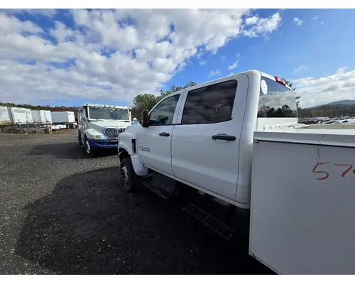 CHEVROLET GM515 Door Assembly, Front