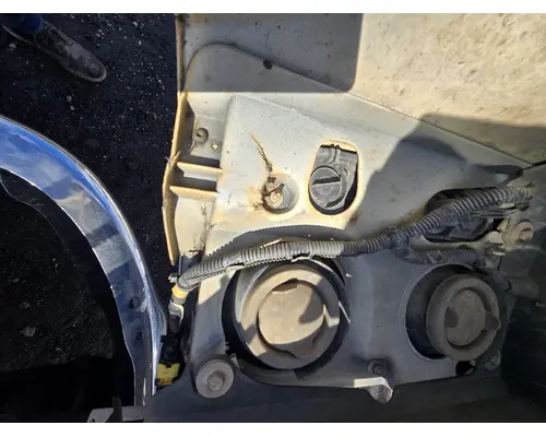 CHEVROLET GM515 Hood