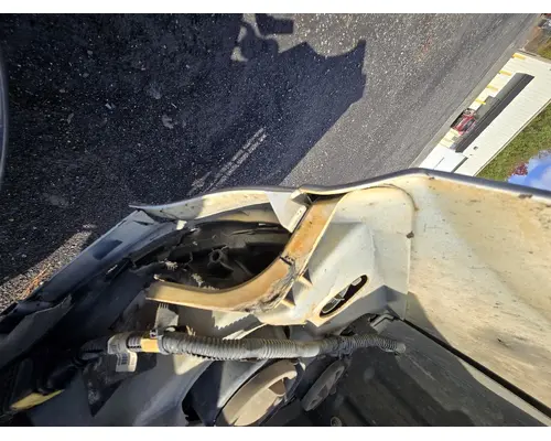 CHEVROLET GM515 Hood