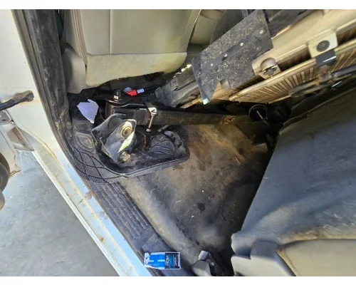 CHEVROLET GM515 Radiator