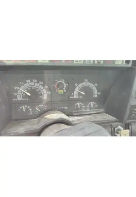 CHEVROLET KODIAK C70 GAUGE CLUSTER