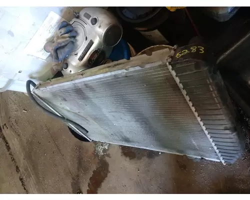 CHEVROLET P30 Radiator