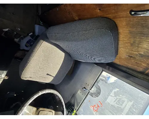 CHEVROLET P30 Seat, Front