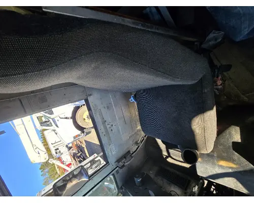 CHEVROLET P30 Seat, Front