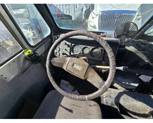 CHEVROLET P30 Steering Column