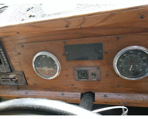 CHEVROLET P6000 Instrument Cluster