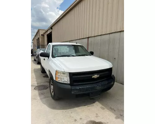 CHEVROLET SILVERADO 1500 PICKUP Complete Vehicle