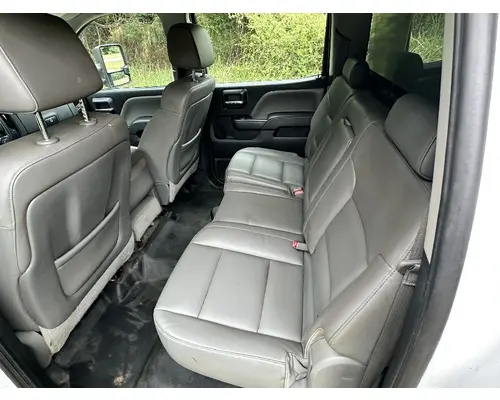 CHEVROLET SILVERADO 3500HD Complete Vehicle