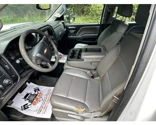 CHEVROLET SILVERADO 3500HD Complete Vehicle