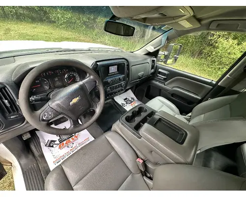 CHEVROLET SILVERADO 3500HD Complete Vehicle