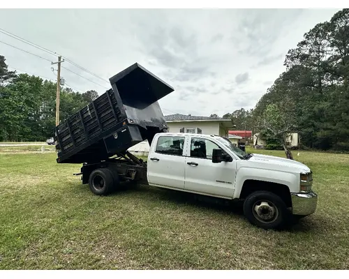 CHEVROLET SILVERADO 3500HD Complete Vehicle