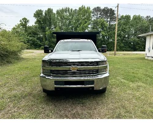 CHEVROLET SILVERADO 3500HD Complete Vehicle