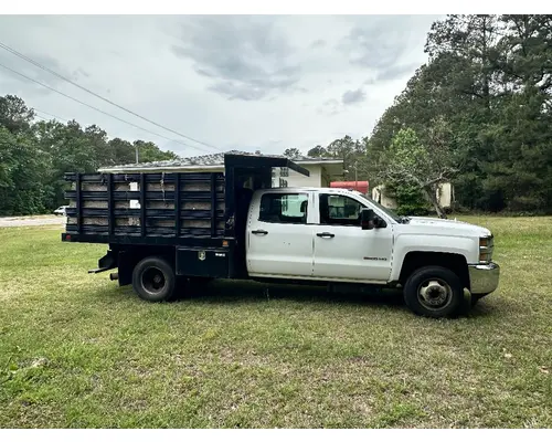 CHEVROLET SILVERADO 3500HD Complete Vehicle