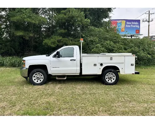 CHEVROLET SILVERADO 3500HD Complete Vehicle