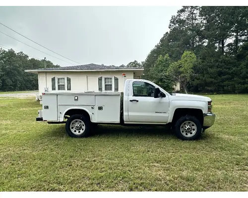 CHEVROLET SILVERADO 3500HD Complete Vehicle