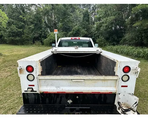 CHEVROLET SILVERADO 3500HD Complete Vehicle