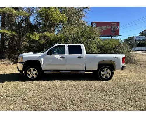 CHEVROLET Silverado 2500HD Complete Vehicle