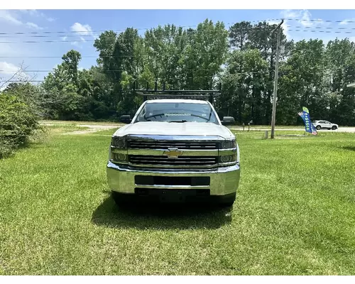 CHEVROLET Silverado 2500HD Complete Vehicle