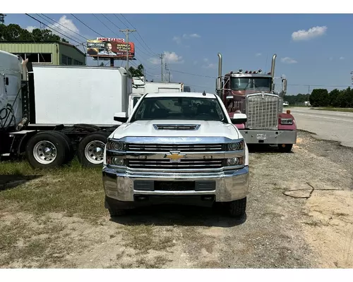CHEVROLET Silverado 2500HD Complete Vehicle