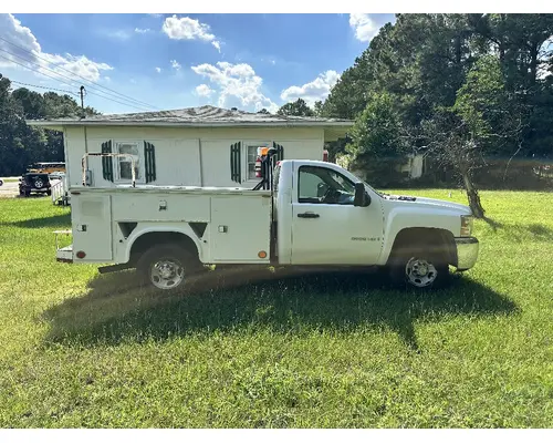 CHEVROLET Silverado 2500HD Complete Vehicle