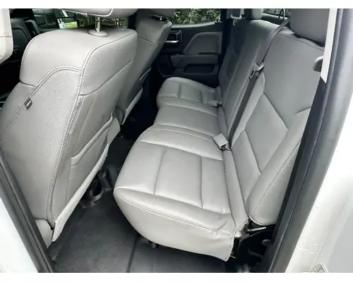 CHEVROLET Silverado 2500HD Complete Vehicle