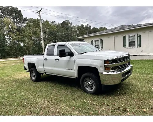 CHEVROLET Silverado 2500HD Complete Vehicle