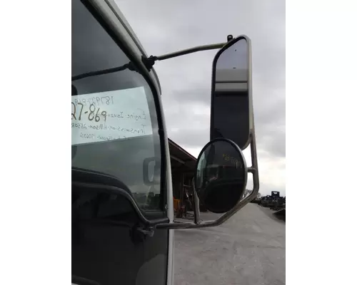 CHEVROLET T6500 MIRROR ASSEMBLY CABDOOR