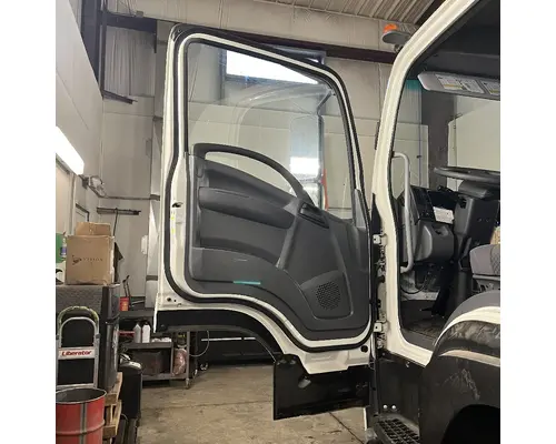 CHEVROLET T6 Door Assembly, Front