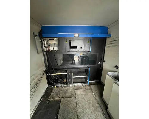 CHEVROLET T7500 Complete Vehicle