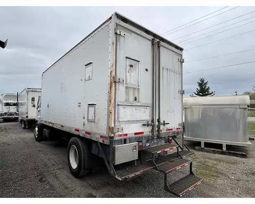 CHEVROLET T7500 Complete Vehicle