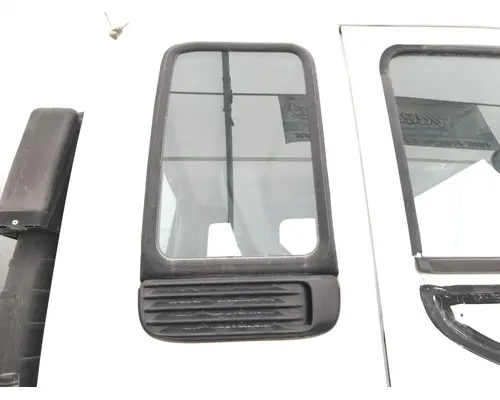CHEVROLET T7 Back Glass