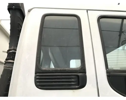 CHEVROLET T7 Back Glass