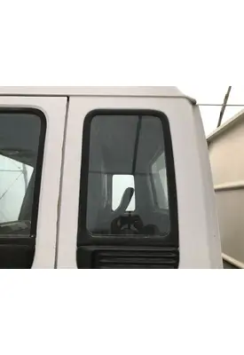 CHEVROLET T7 Back Glass