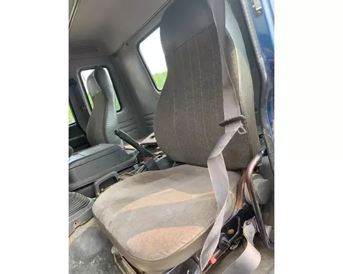 CHEVROLET T7 Cab Mount