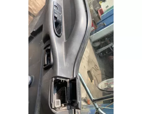 CHEVROLET T7 Door Assembly, Front
