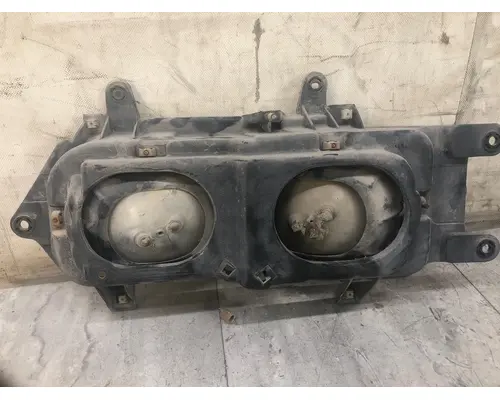 CHEVROLET T7 Headlamp Assembly