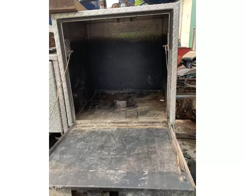 CHEVROLET T7 Tool Box