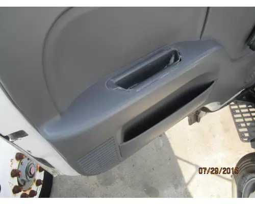 CHEVROLET W4500 2000-2007 DOOR ASSEMBLY, FRONT
