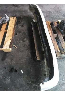 CHEVROLET W4500 2006-2010 BUMPER ASSEMBLY, FRONT