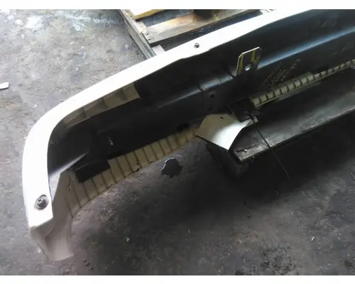 CHEVROLET W4500 2006-2010 BUMPER ASSEMBLY, FRONT